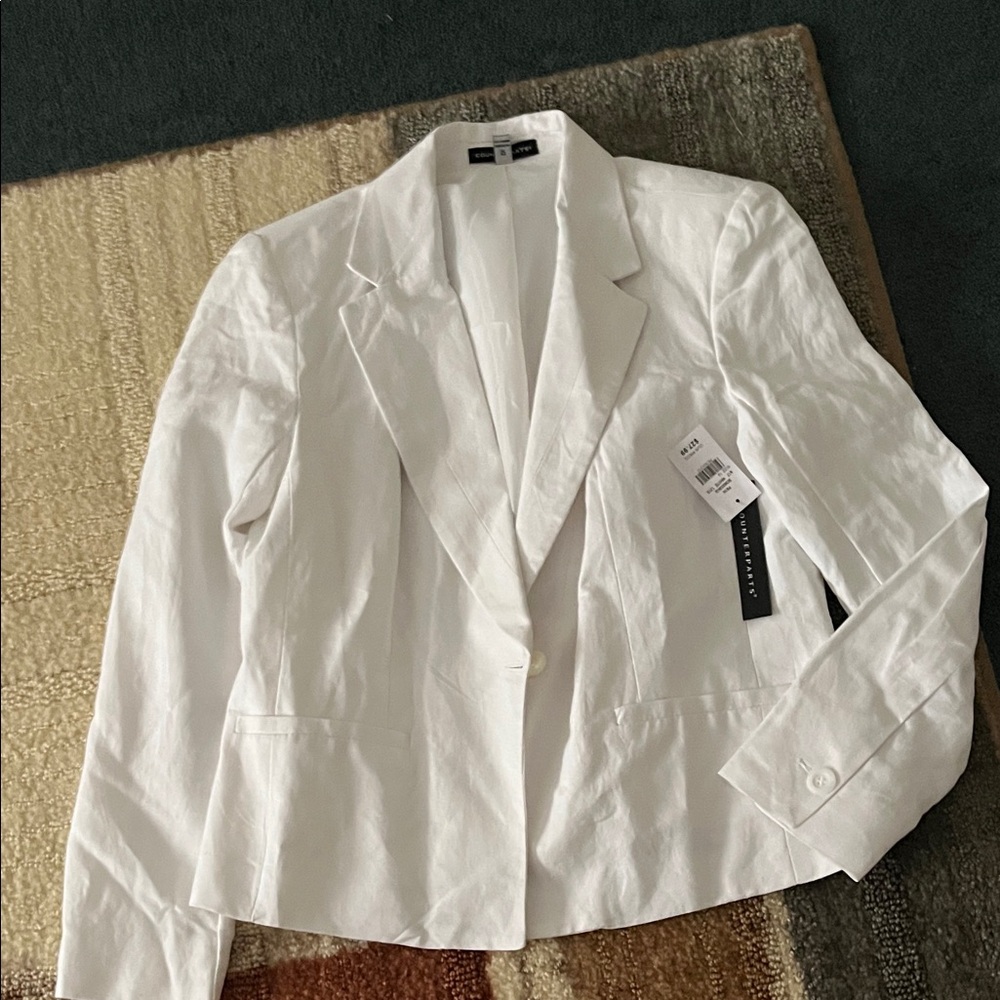 Counterparts Women's Crisp White Blazer